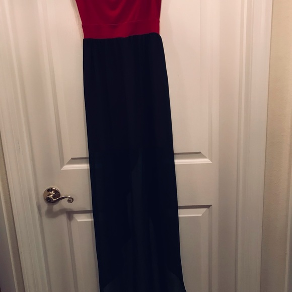 Red strapless with black sheer on bottom half - Picture 3 of 8
